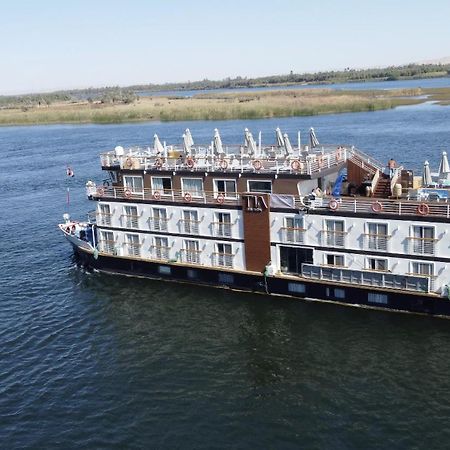 Tia Boutique Nile Cruise - Every Monday From Luxor For 04 & 07 Nights - Every Friday From Aswan For 03 & 07 Nights Buitenkant foto