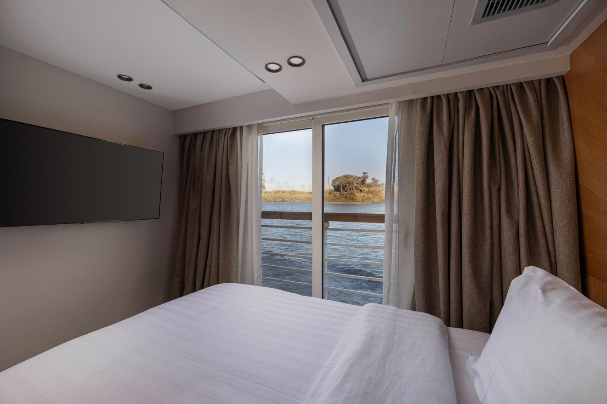 Tia Boutique Nile Cruise - Every Monday From Luxor For 04 & 07 Nights - Every Friday From Aswan For 03 & 07 Nights Buitenkant foto