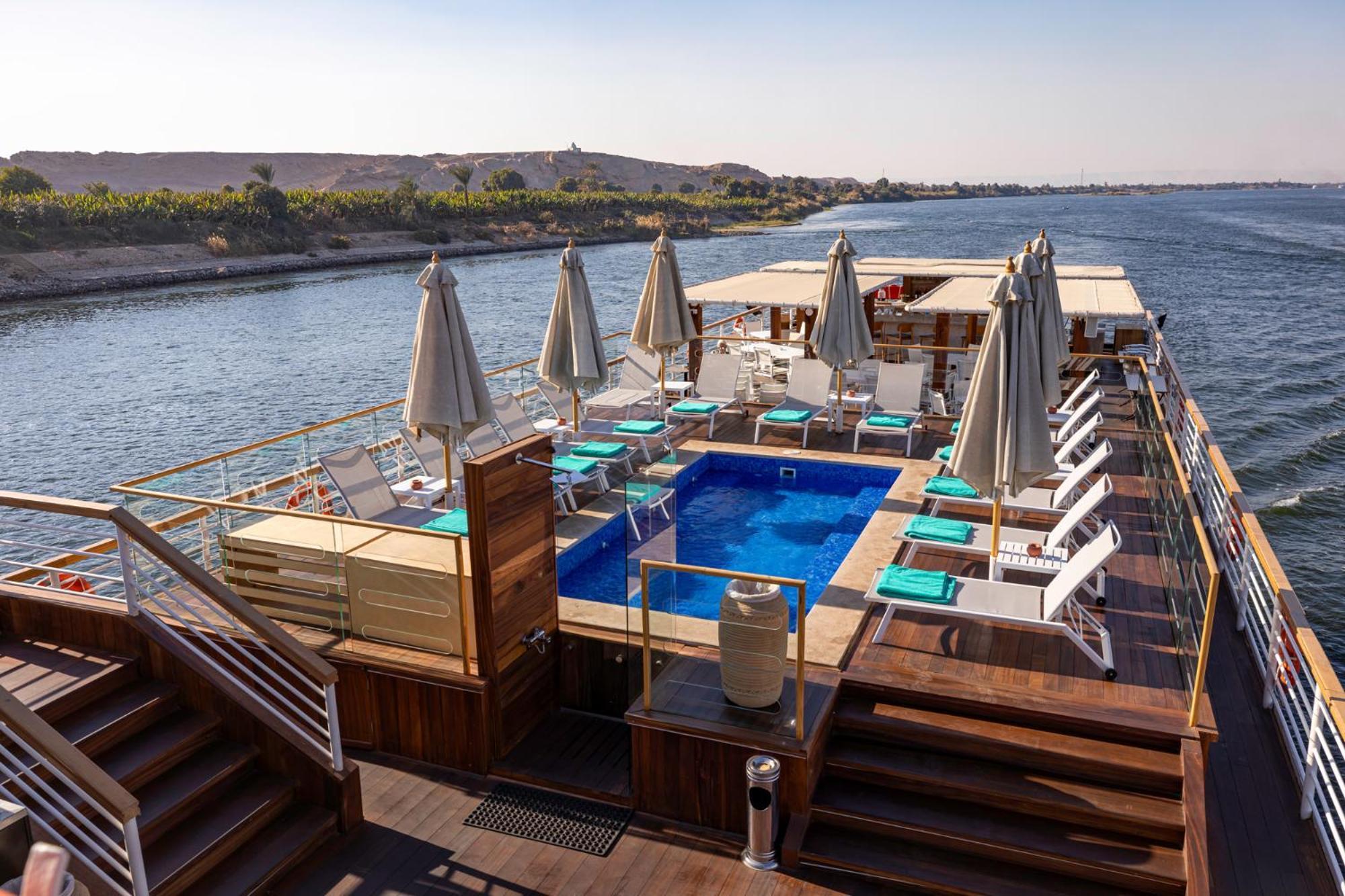 Tia Boutique Nile Cruise - Every Monday From Luxor For 04 & 07 Nights - Every Friday From Aswan For 03 & 07 Nights Buitenkant foto