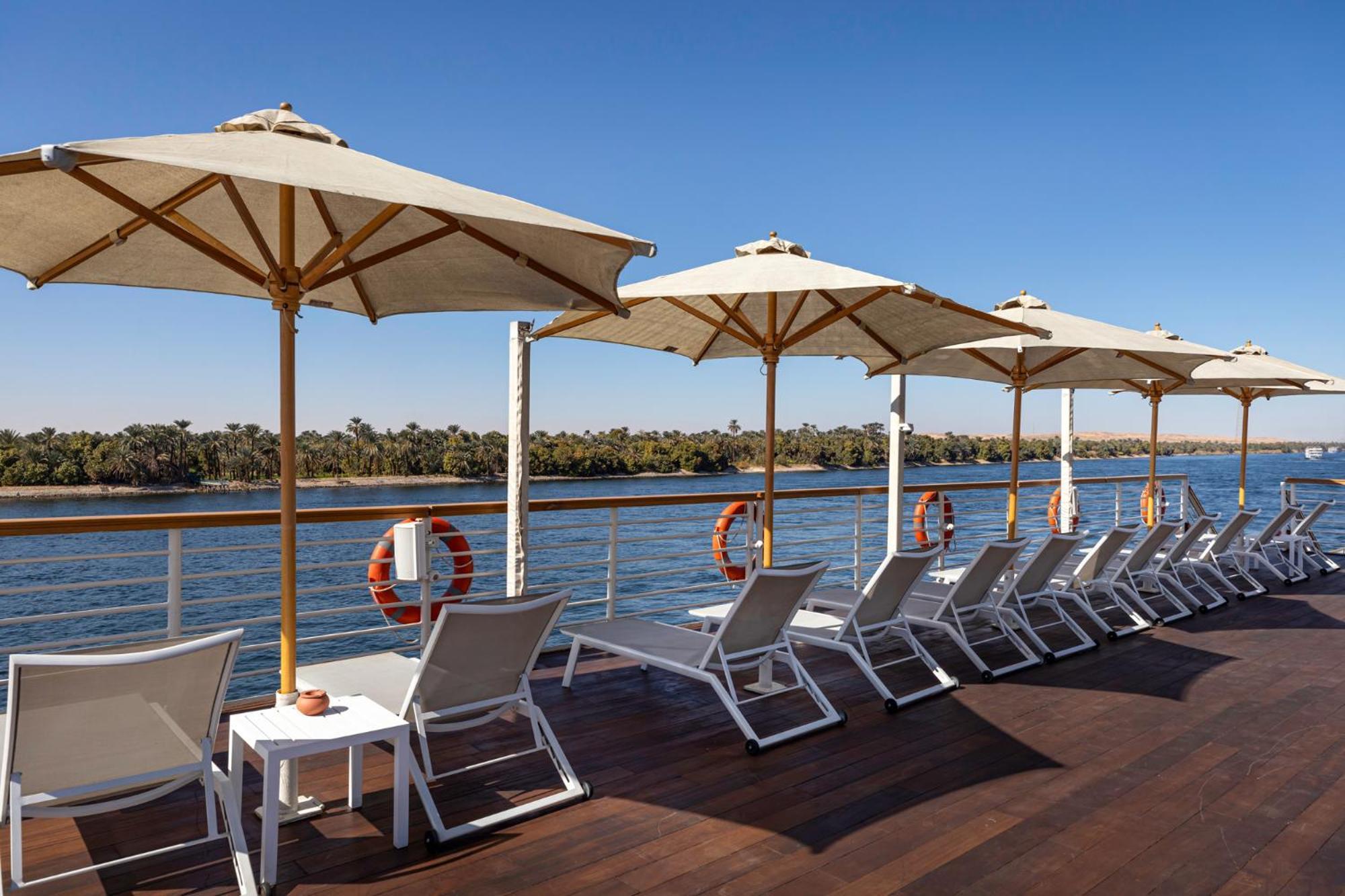 Tia Boutique Nile Cruise - Every Monday From Luxor For 04 & 07 Nights - Every Friday From Aswan For 03 & 07 Nights Buitenkant foto